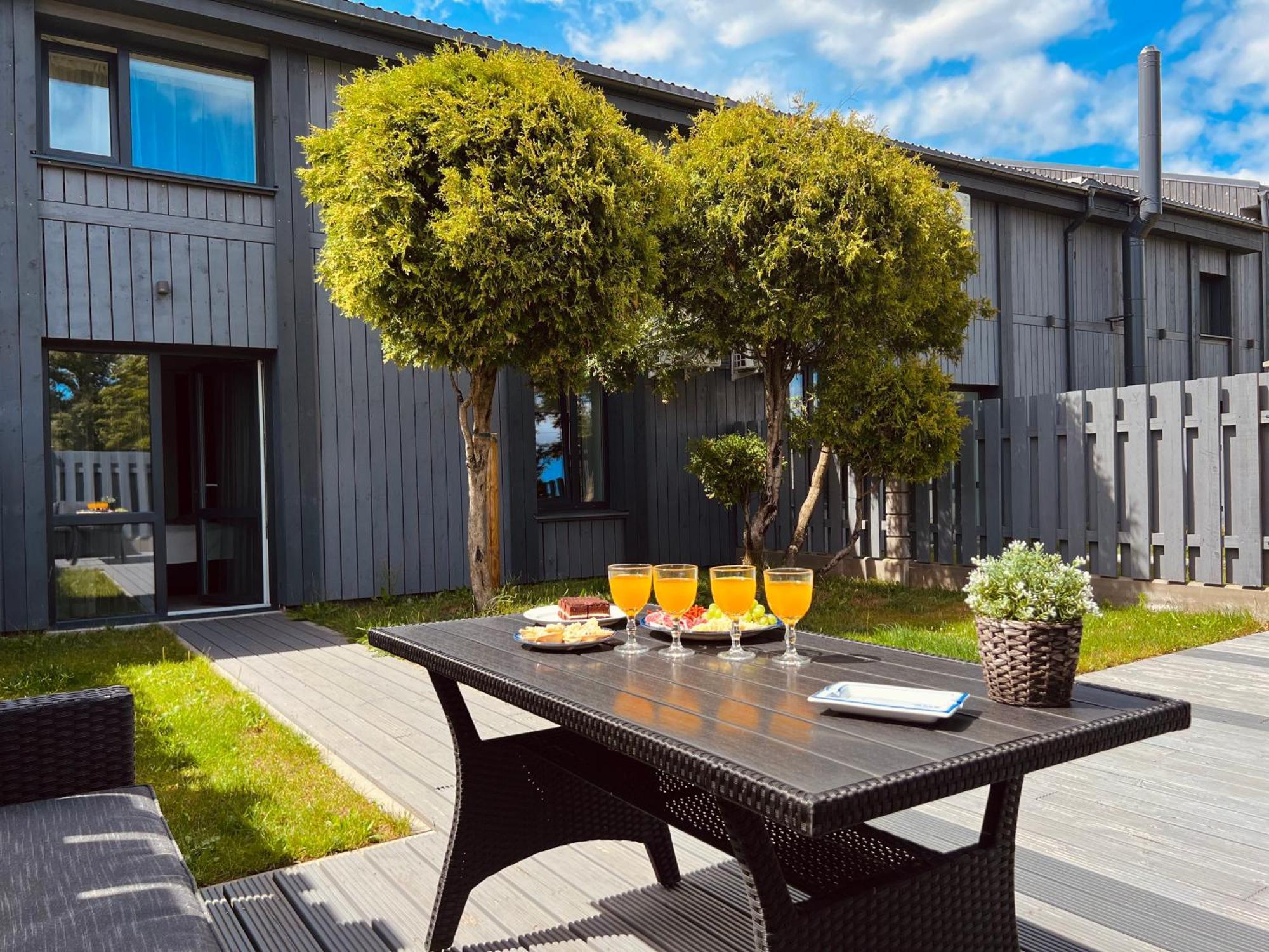 Seaside Apartments Roja Zewnętrze zdjęcie